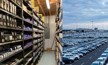 Vehicles & Parts